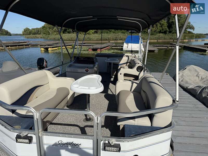 Другой водный транспорт Sun Tracker Party Barge 2007 в Киеве фото 2 Другой водный транспорт Sun Tracker Party Barge 2007 в Киеве