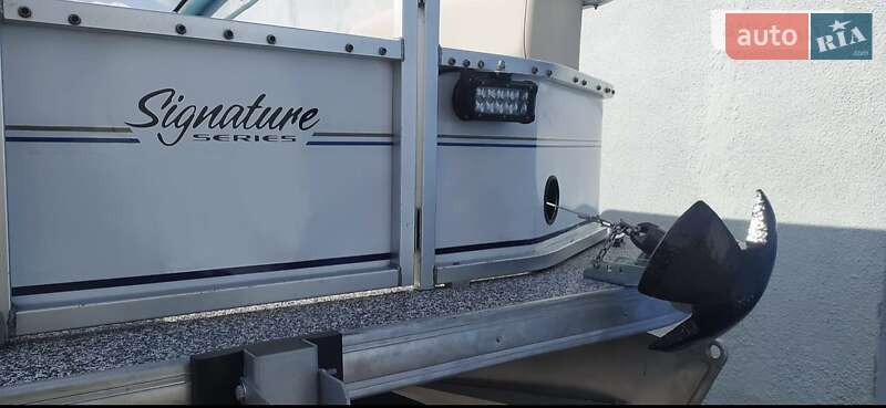 Другой водный транспорт Sun Tracker Party Barge 2007 в Киеве фото 20 Другой водный транспорт Sun Tracker Party Barge 2007 в Киеве