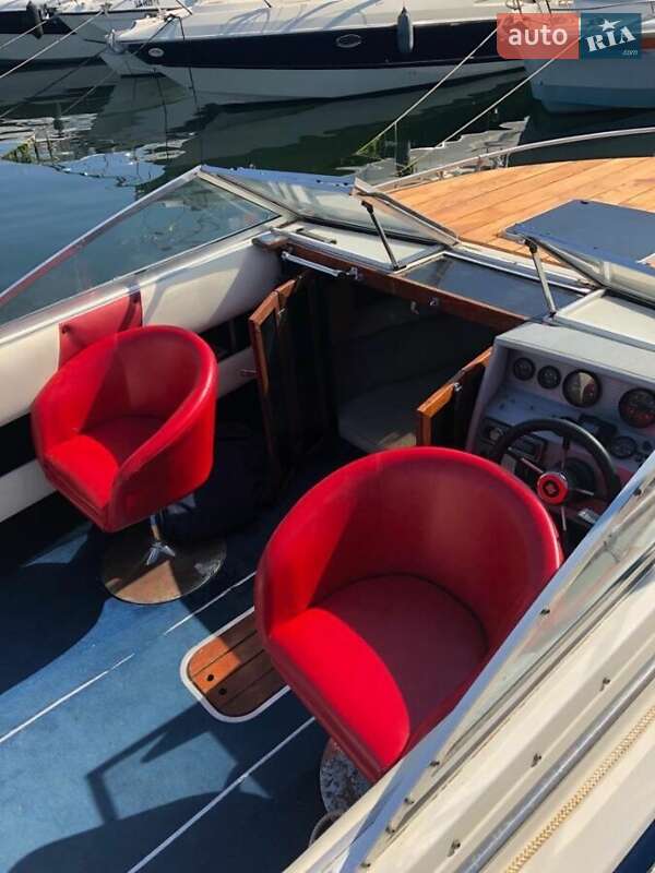 Катер Sunranner Sunranner 1986 в Одесі фото 3 Катер Sunranner Sunranner 1986 в Одесі