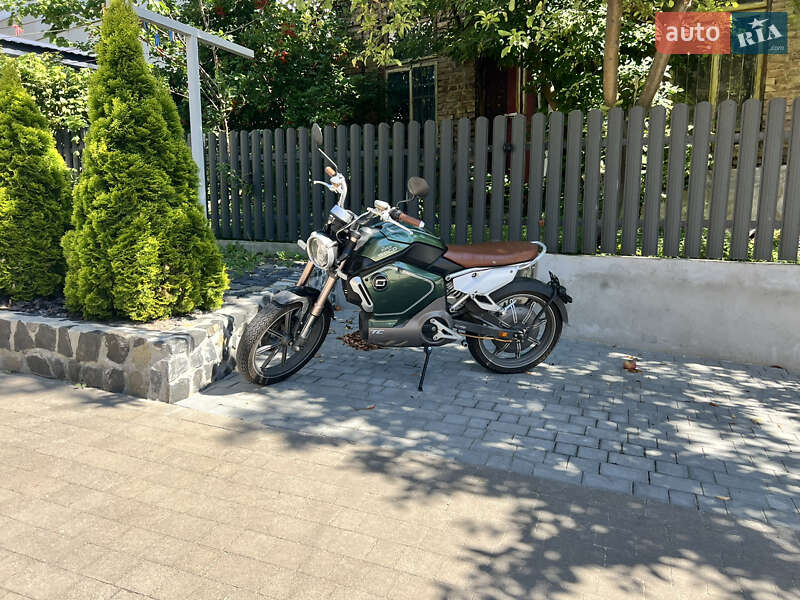 Кафе рейсер Super Soco 2021 в Луцке