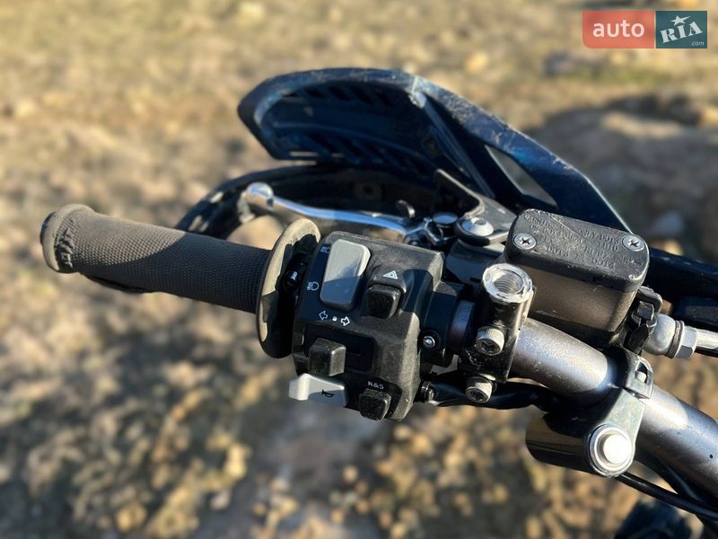 Мотоцикл Внедорожный (Enduro) Sur-Ron Ultra Bee 2023 в Первомайске фото 8 Мотоцикл Внедорожный (Enduro) Sur-Ron Ultra Bee 2023 в Первомайске