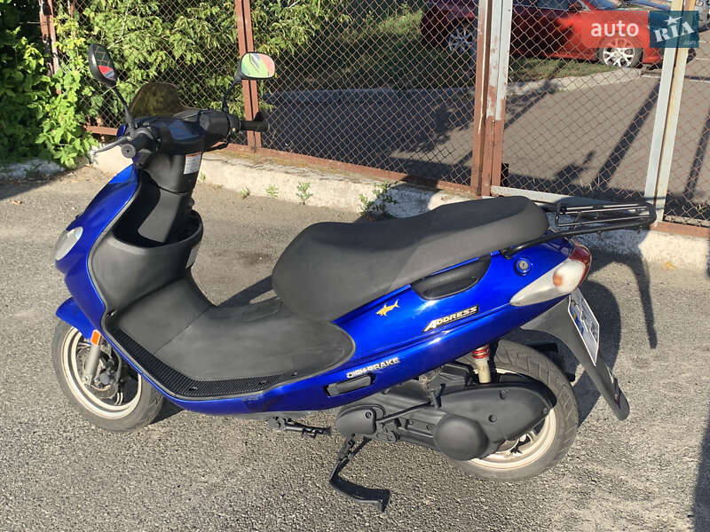 Скутер Suzuki Address 110 2001 в Києві
