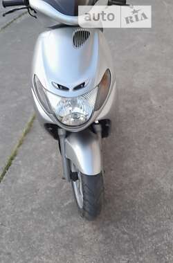 Мотоцикл Классик Suzuki Address 110 2000 в Виннице