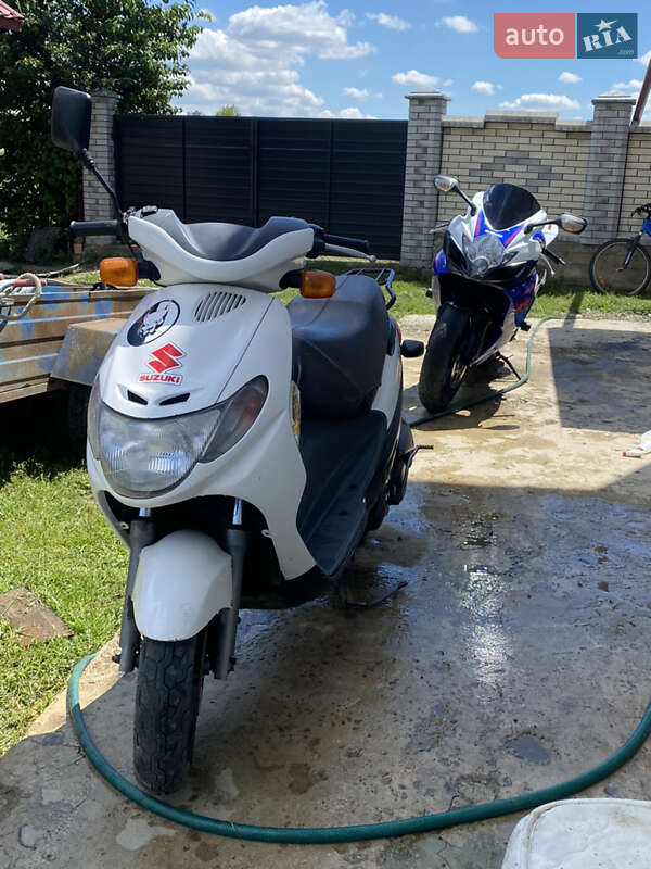 Скутер Suzuki Address 110 2011 в Черновцах
