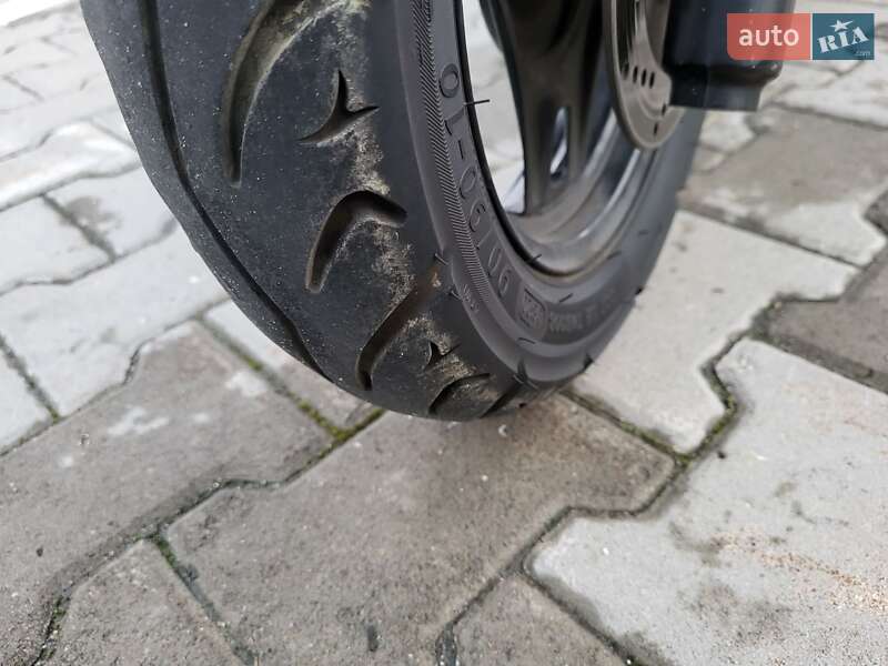 Скутер Suzuki Address V125 2014 в Остер