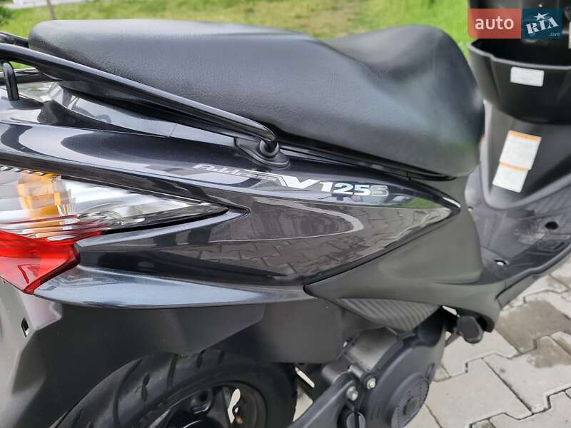 Скутер Suzuki Address V125 2014 в Остер
