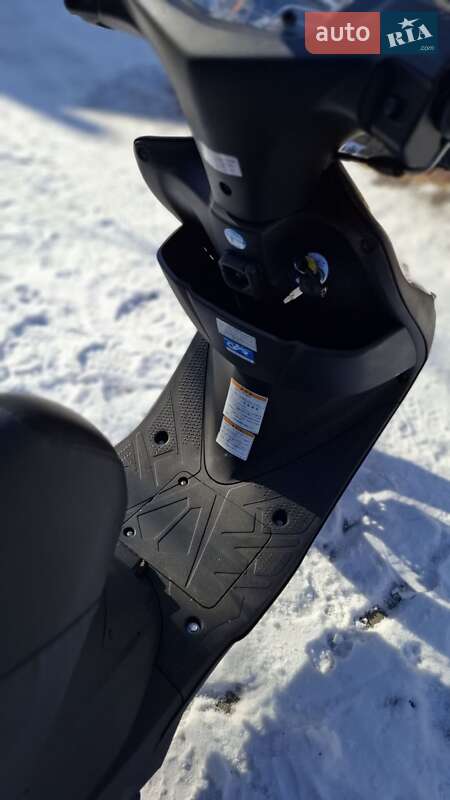 Макси-скутер Suzuki Address V125 2013 в Первомайске