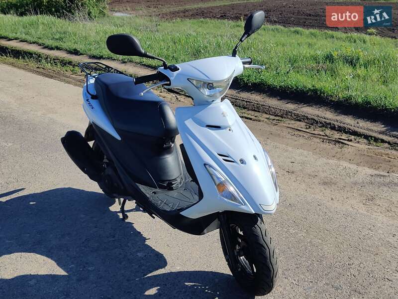 Скутер Suzuki Address V125 2014 в Харкові
