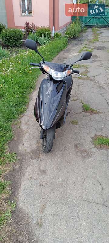 Мопеди Suzuki Address V50 2005 в Звенигородці фото Мопеди Suzuki Address V50 2005 в Звенигородці