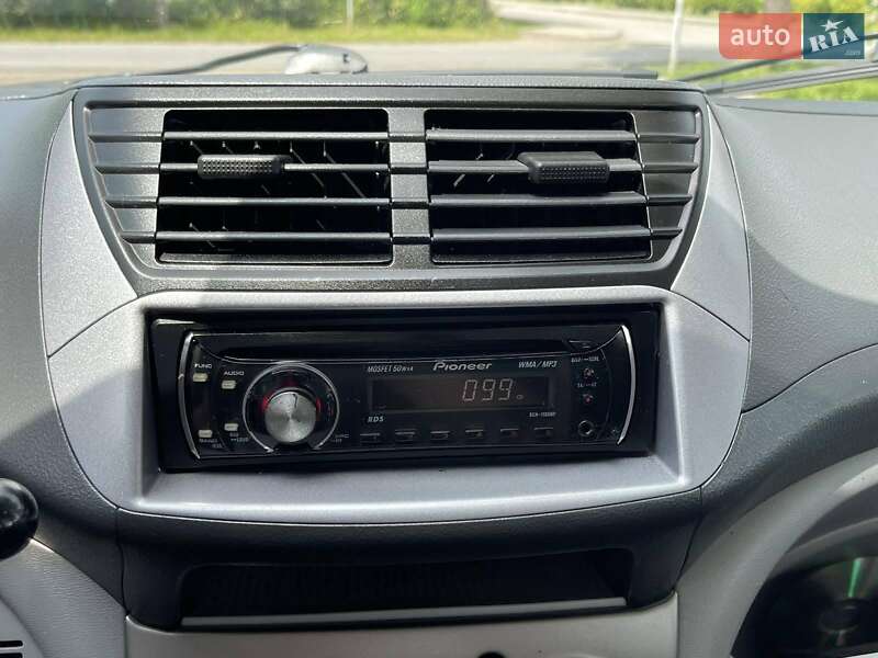 Седан Suzuki Alto 2009 в Стрию