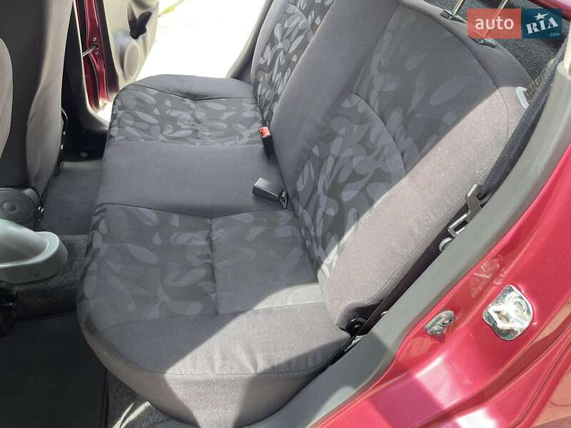 Седан Suzuki Alto 2009 в Стрию