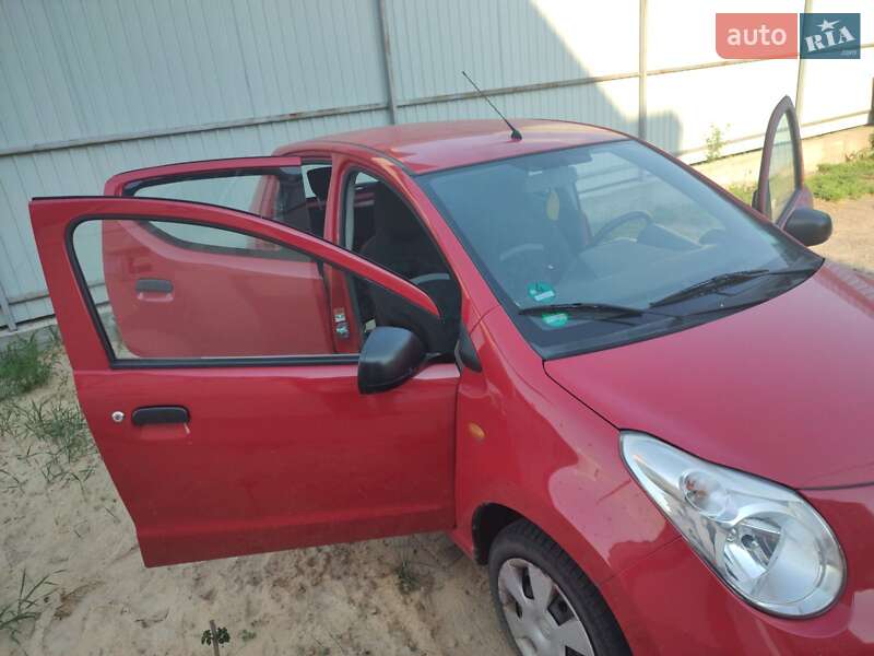 Хэтчбек Suzuki Alto 2009 в Киеве