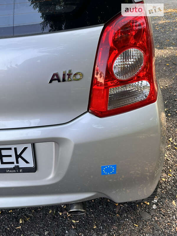 Хэтчбек Suzuki Alto 2011 в Чернигове
