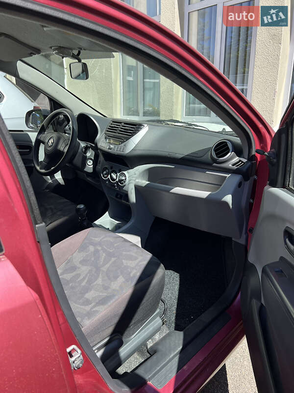 Хетчбек Suzuki Alto 2011 в Броварах