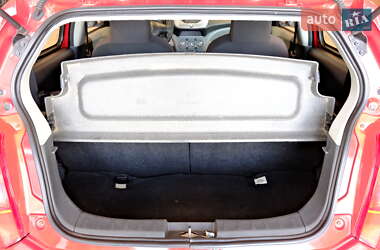 Хетчбек Suzuki Alto 2013 в 