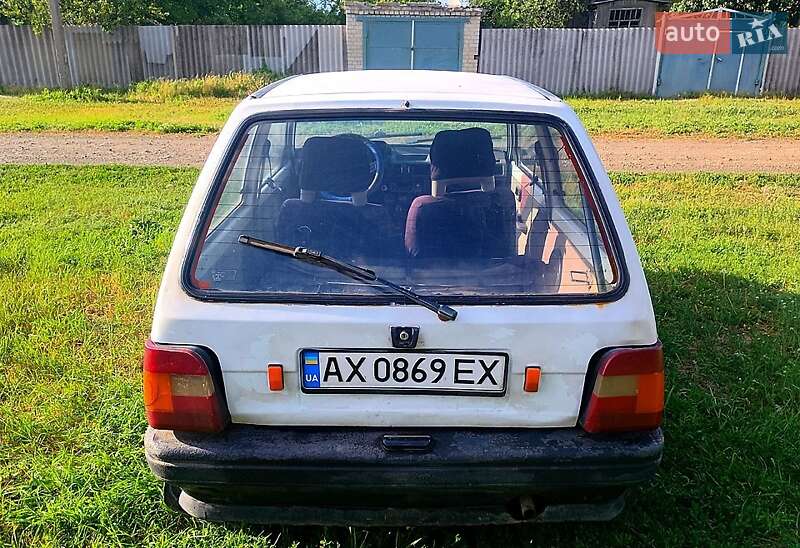 Хэтчбек Suzuki Alto 1987 в Первомайске
