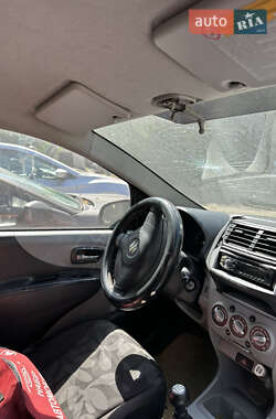 Хэтчбек Suzuki Alto 2010 в 