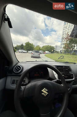 Хэтчбек Suzuki Alto 2010 в 