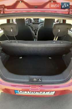 Хэтчбек Suzuki Alto 2010 в 