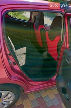Хэтчбек Suzuki Alto 2011 в 