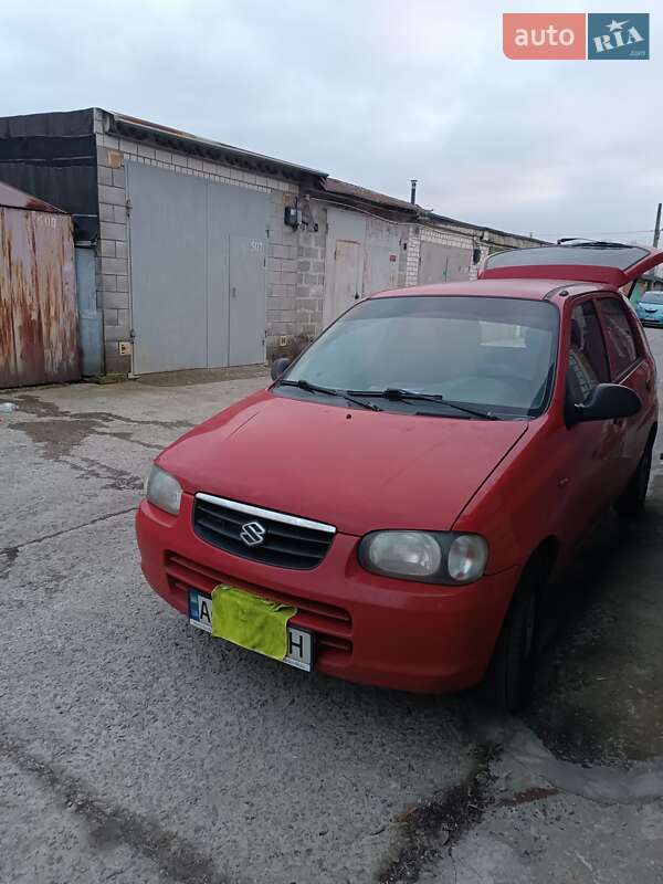 Хэтчбек Suzuki Alto 2002 в Киеве