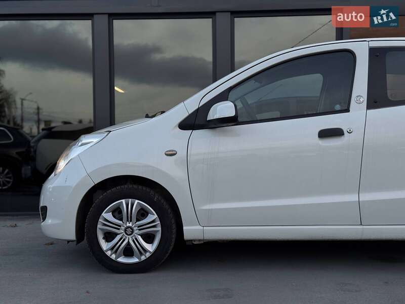 Хэтчбек Suzuki Alto 2013 в Ровно