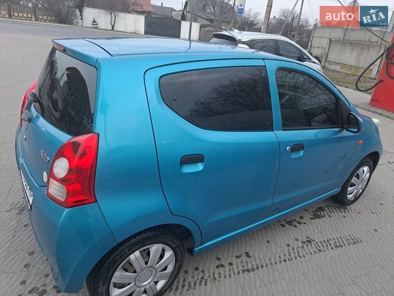 Хетчбек Suzuki Alto 2010 в Стрию