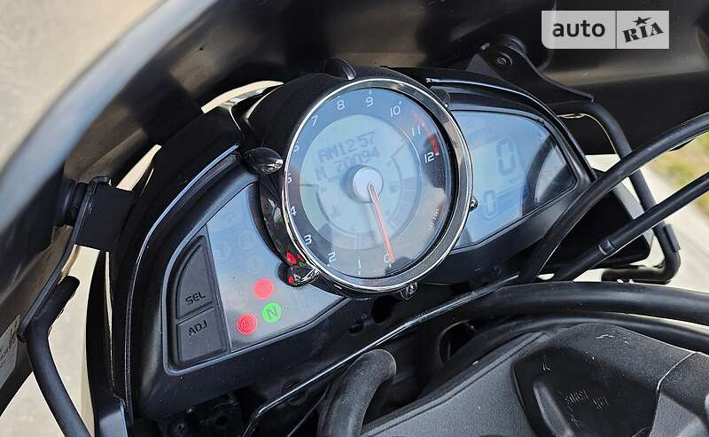 Мотоцикл Без обтекателей (Naked bike) Suzuki B-King 2008 в Киеве