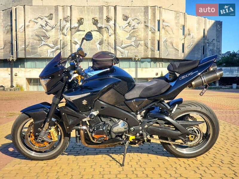 Мотоцикл Без обтікачів (Naked bike) Suzuki B-King 2008 в 