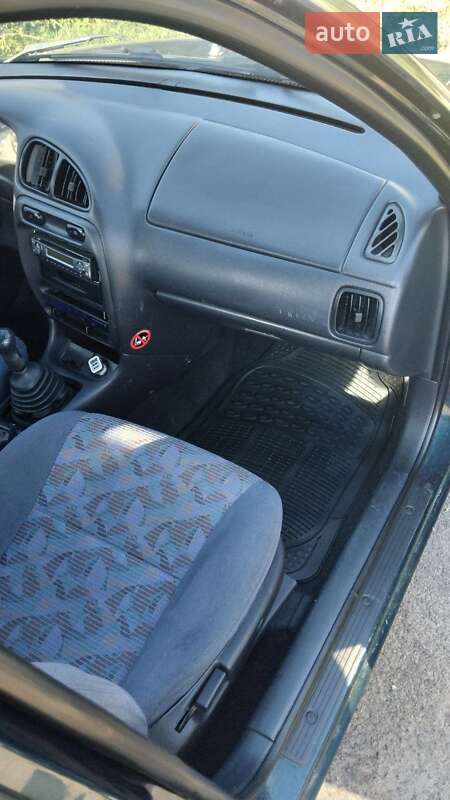 Седан Suzuki Baleno 1996 в Борисполе