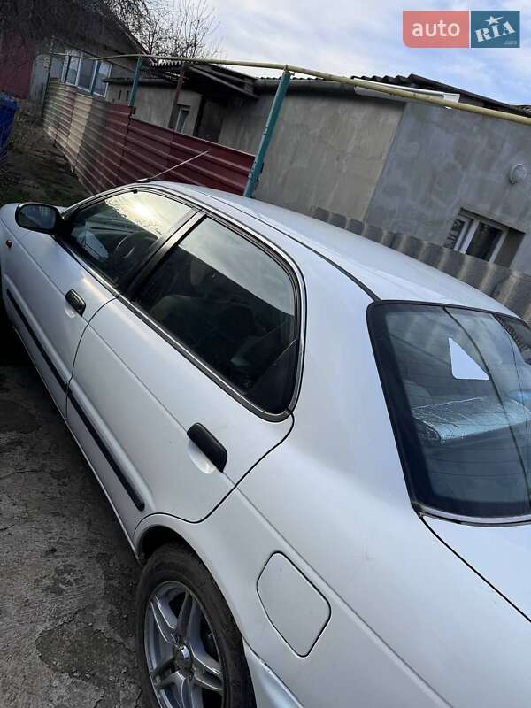 Седан Suzuki Baleno 1998 в Одессе