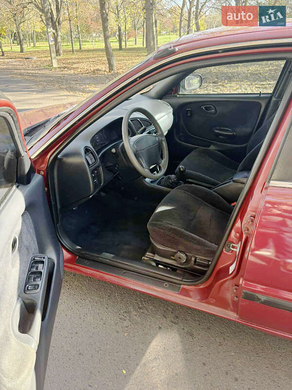 Седан Suzuki Baleno 1995 в Одесі