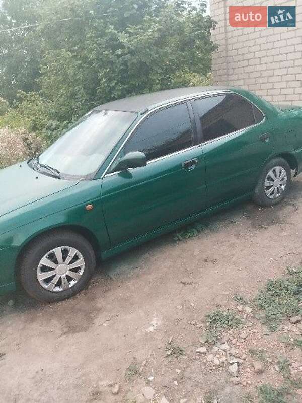Suzuki Baleno 2000