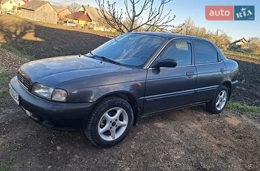 Седан Suzuki Baleno 1999 в Черновцах