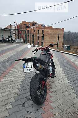 Мотоцикл Супермото (Motard) Suzuki Beta M4 2006 в 
