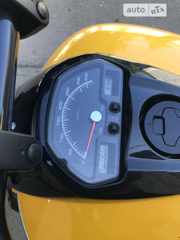 Мотоцикл Без обтікачів (Naked bike) Suzuki Boulevard M109R 2013 в Одесі