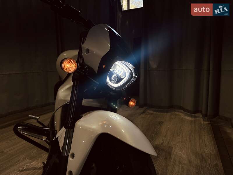 Мотоцикл Круизер Suzuki Boulevard M109R 2017 в Одессе
