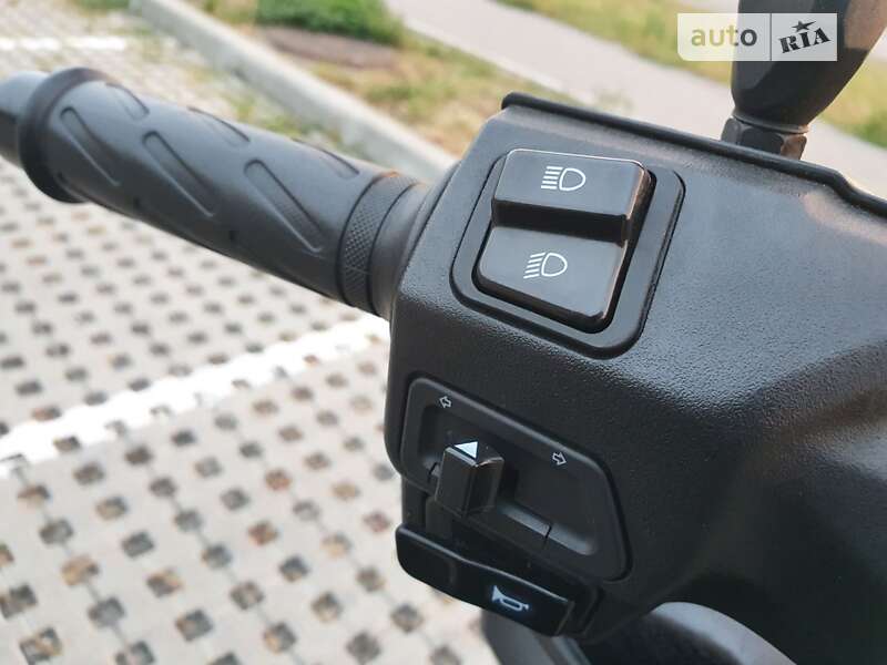 Скутер Suzuki Burgman 125 2010 в Києві