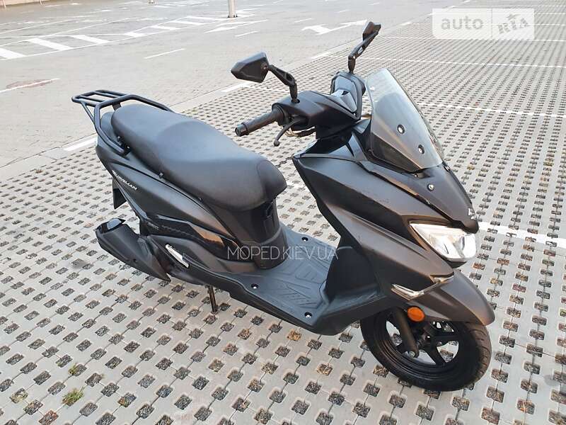 Скутер Suzuki Burgman 125 2010 в Києві