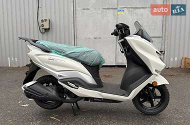 Максі-скутер Suzuki Burgman 125 2024 в Дніпрі