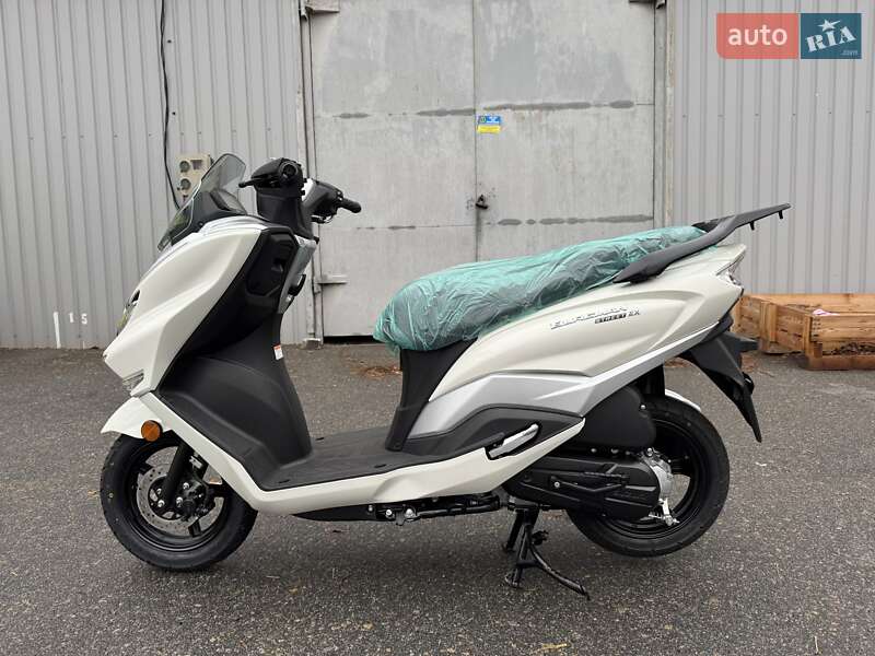 Макси-скутер Suzuki Burgman 125 2024 в Днепре