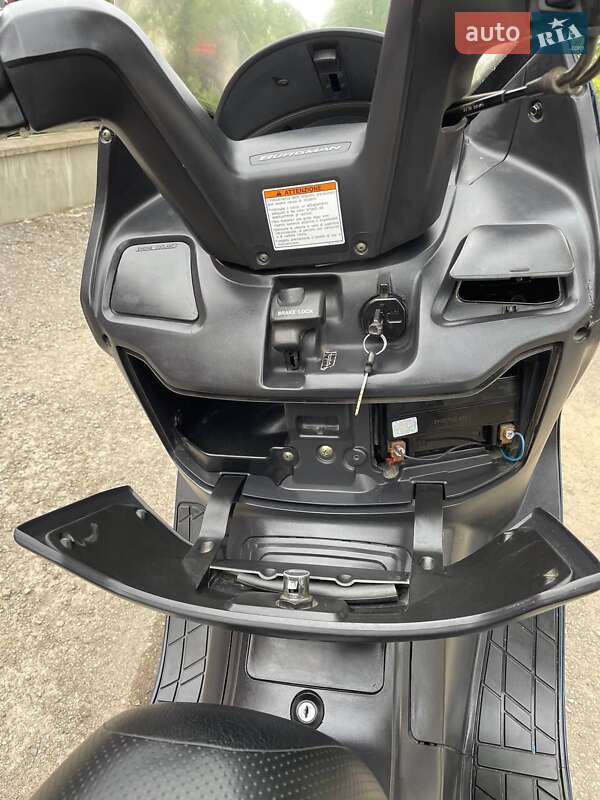 Макси-скутер Suzuki Burgman 400 2007 в Тернополе фото 9 Макси-скутер Suzuki Burgman 400 2007 в Тернополе