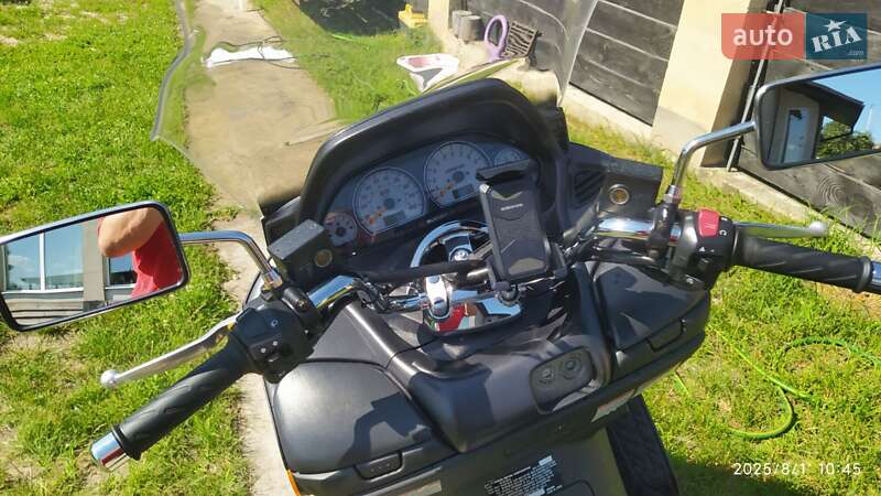 Макси-скутер Suzuki Burgman 400 2007 в Нетешине