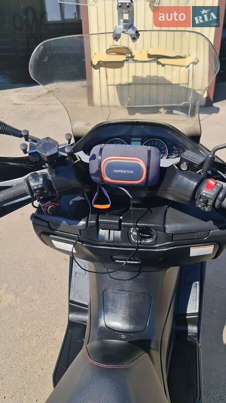 Макси-скутер Suzuki Burgman 400 2009 в Одессе фото 6 Макси-скутер Suzuki Burgman 400 2009 в Одессе