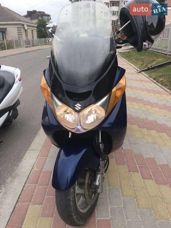 Макси-скутер Suzuki Burgman 400 2003 в Тернополе фото Макси-скутер Suzuki Burgman 400 2003 в Тернополе