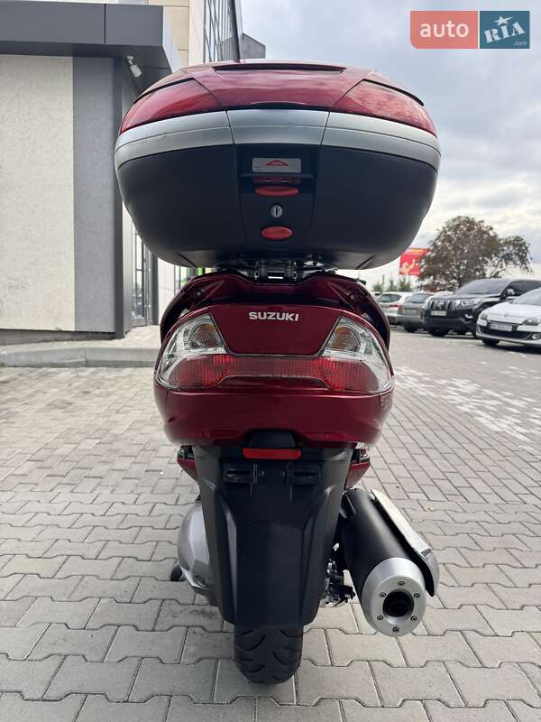 Макси-скутер Suzuki Burgman 400 2008 в Ровно