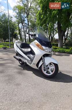 Максі-скутер Suzuki Burgman 400 2003 в Черкасах