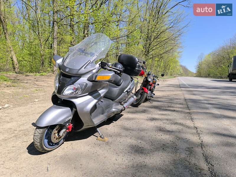 Максі-скутер Suzuki Burgman AN 650 2006 в 