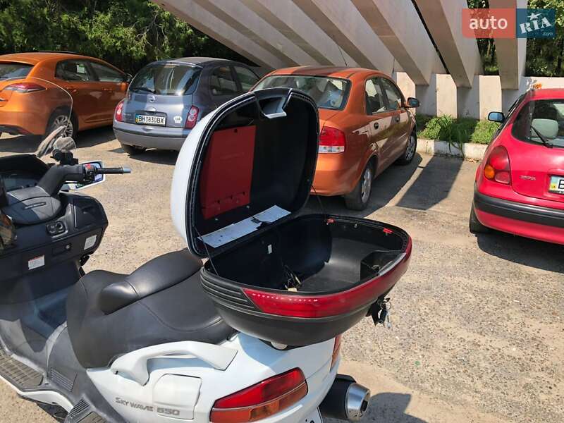 Максі-скутер Suzuki Burgman AN 650 2005 в Одесі
