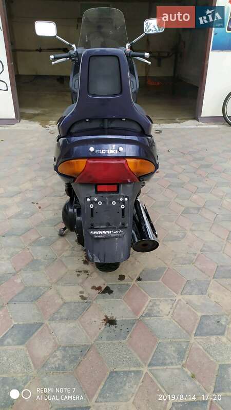 Максі-скутер Suzuki Burgman 1999 в Коломиї